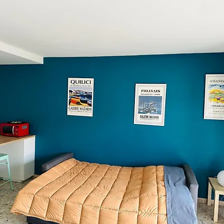 T1 Ensoleille Avec Balcon Mourillon Plages, Daire Toulon
