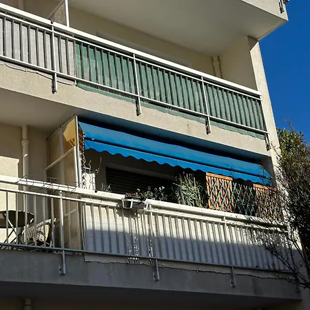 Grand Avec Balcon Mourillon Plages